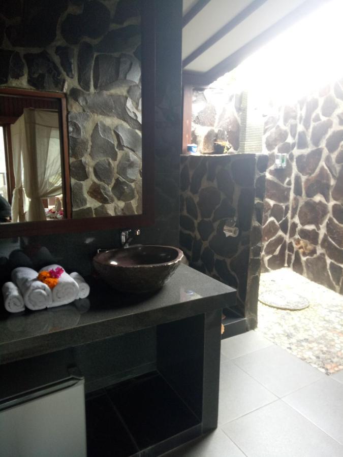 ホテル Bintang Munduk エクステリア 写真